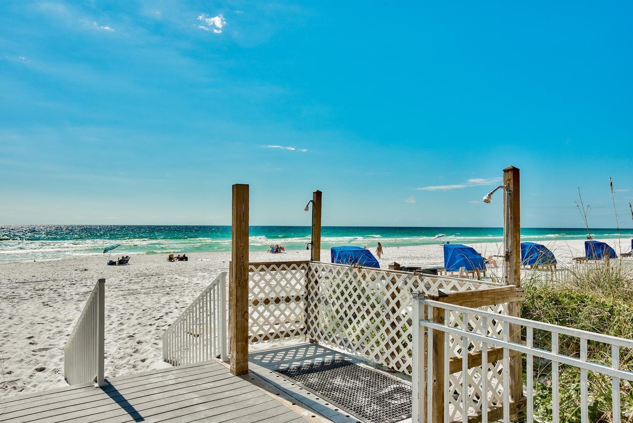 Pelican Beach Resort Condos Destin Bagian luar foto